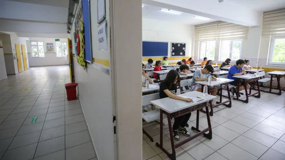 Türkiye'de Muhtemel Eğitim Süresi 16,8 Yıla Düştü