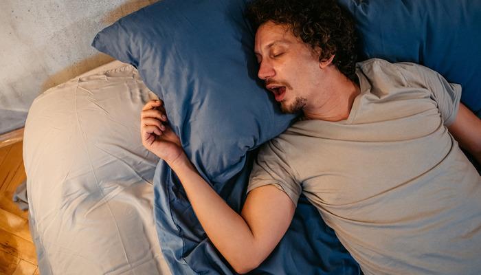 Uyku apnesi nedir ve neden olur?  Uyku apnesinin belirtileri ve tedavisi