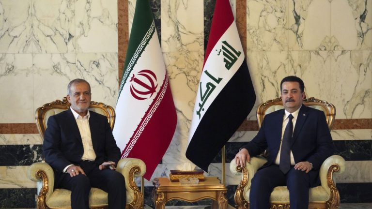 İran Cumhurbaşkanı Pezeshkian ilk yurt dışı gezisinde Irak'ı ziyaret etti