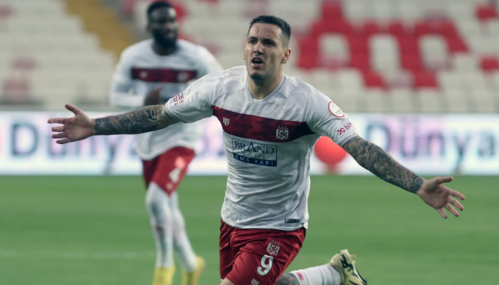 Rey Manaj’ın Sivasspor’daki gelişimi! Süper alaşım