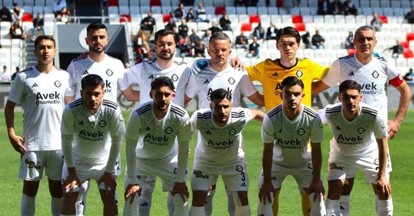FIFA, Altay'a puan silme cezası verdi