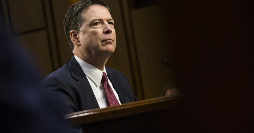 Eski FBI Direktörü, paylaşımının “Trump’a suikast çağrısı”yla ilişkilendirilmesinin çılgınlık olduğunu söyledi