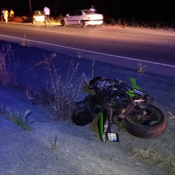 Sakarya’da otomobil ile iki motosiklet çarpıştı: 1 ölü, 3 yaralı