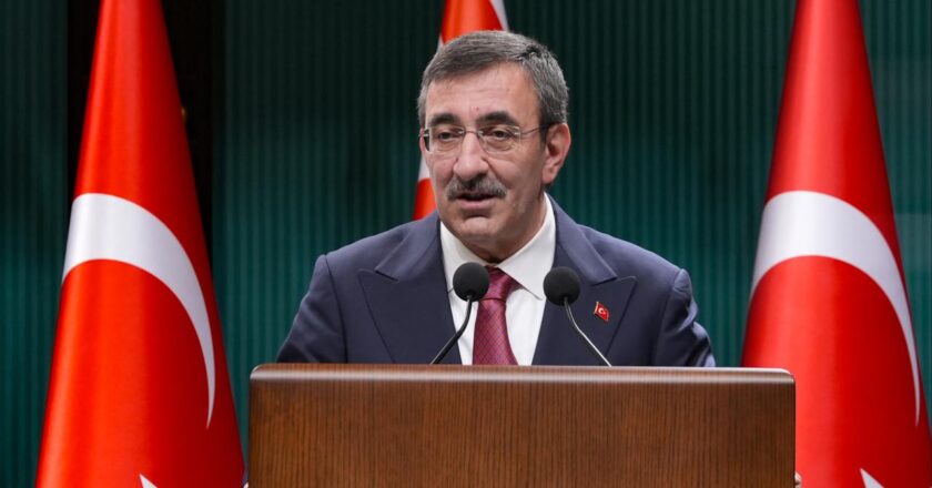 Cevdet Yılmaz: Cumhurbaşkanı Erdoğan milletin adamı olarak gönüllerde yer etmiştir