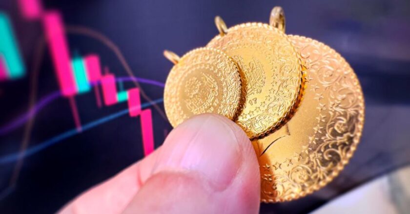 Altın fiyatları canlı 18 Kasım 2025: Altın fiyatları bugün ne kadar oldu? Gram, çeyrek, ons, yarım ve tam altın alış-satış fiyatları