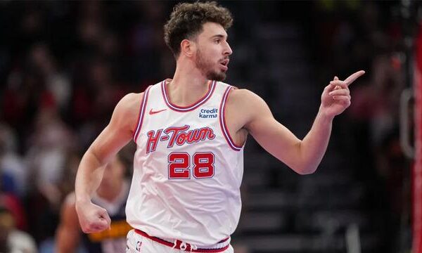 Alperen Şengün, NBA Tarihinde Eşsiz Bir Başarıya İmza Attı!